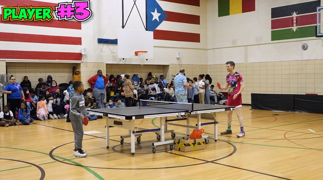 Youtuber vs Kids